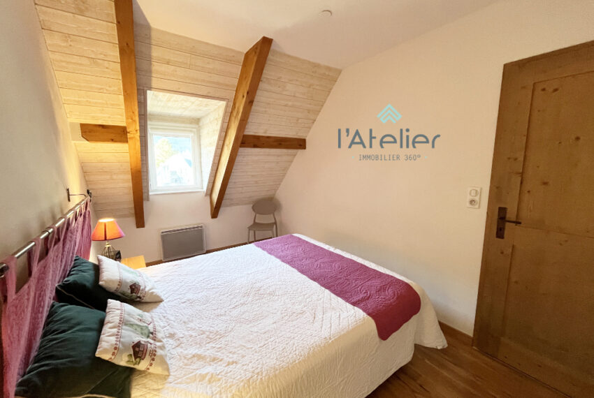 appartement-T3-saintlary-pyrenees-investissement-location-vue-montagnes-balcon-village-achat-acheter-bois-valleedaure-station-skis-spa-latelierimmo.com-1